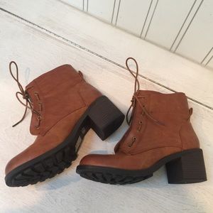 SEVEN7  unique BOOTS! (Worn once!)